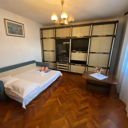 Apartment Apartman Mario