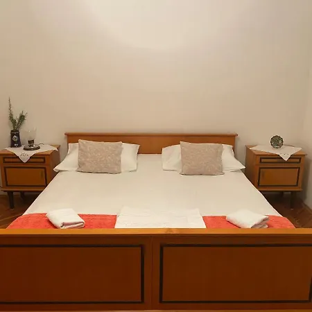Apartman Mario Apartment *